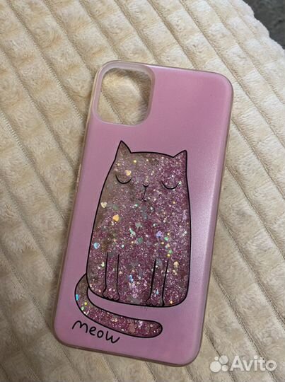 Чехол на iPhone 11