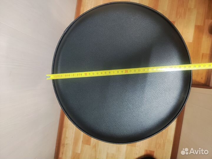 Барный стул