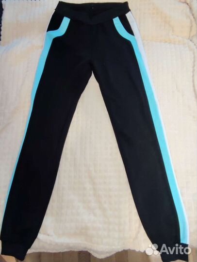 Спортивный костюм женский новый