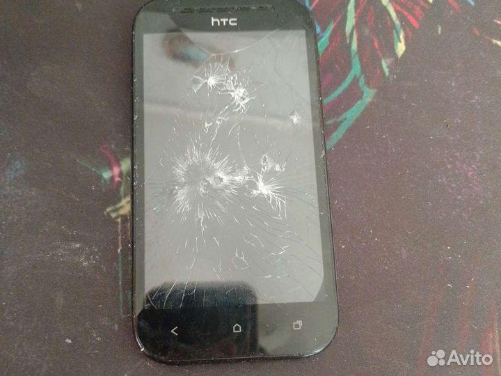 Телефон HTC