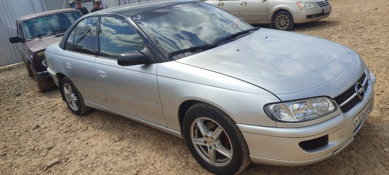 Opel Omega: фото владельца
