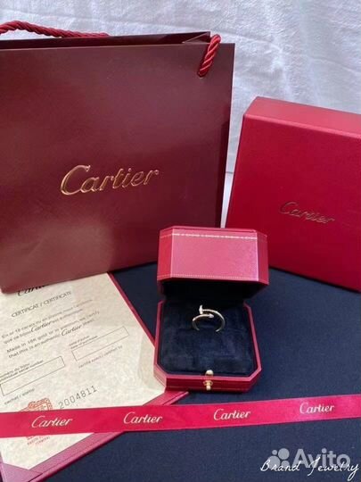 Кольцо гвоздь Cartier Juste Un Clou 0.129ct