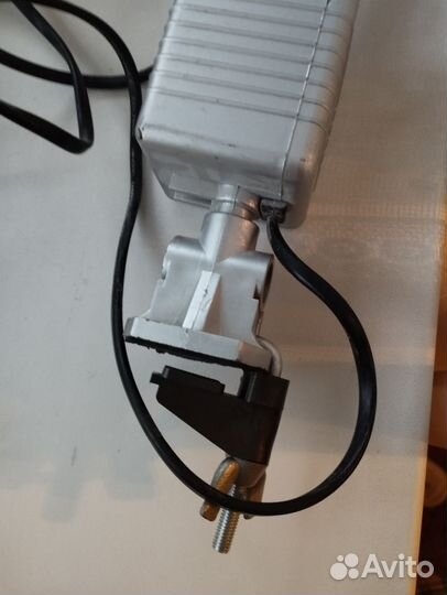 Светильник настольныи