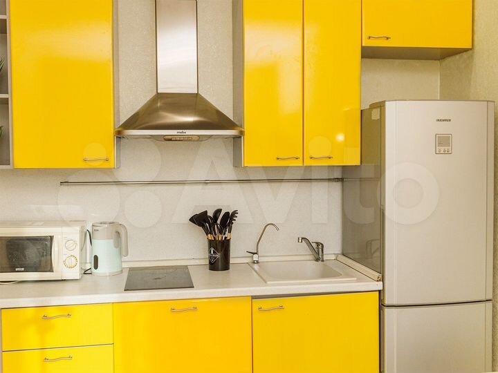 2-к. квартира, 49 м², 3/10 эт.