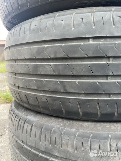 Kumho Ecsta HS51 225/45 R17