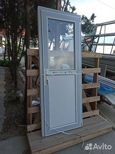 Пвх двери входные + балконные двери