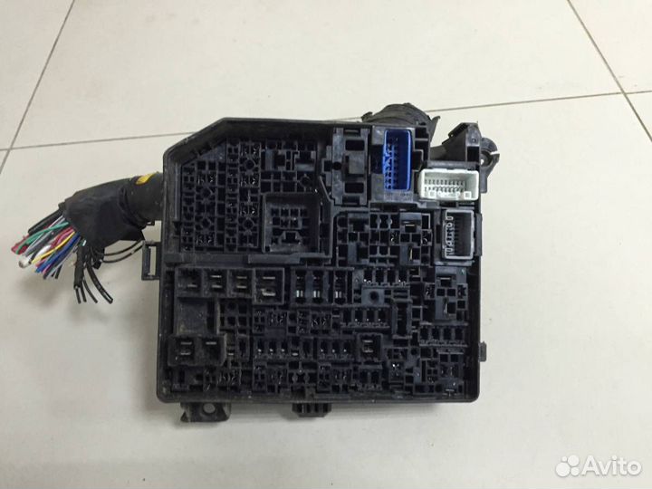 Б/У Блок предохранителей 8565A357 mitsubishi