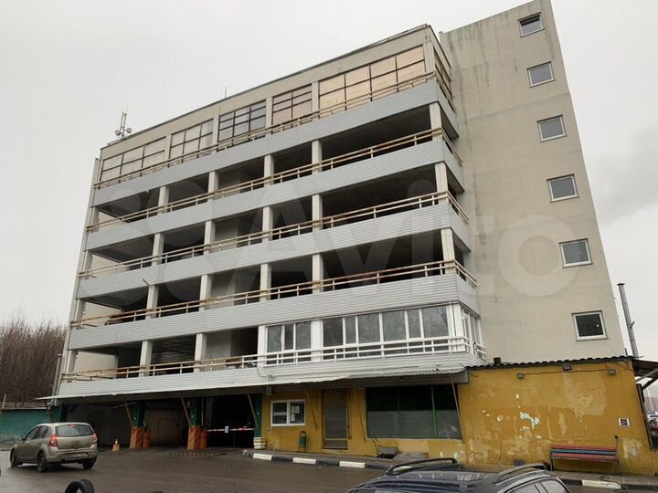 Машиноместо, 16 м²