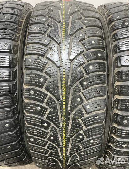 Nokian Tyres Hakkapeliitta 8 215/65 R16 100P