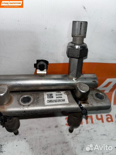 Топливная рампа Ford Focus 3 2011 CM5E9D280AF