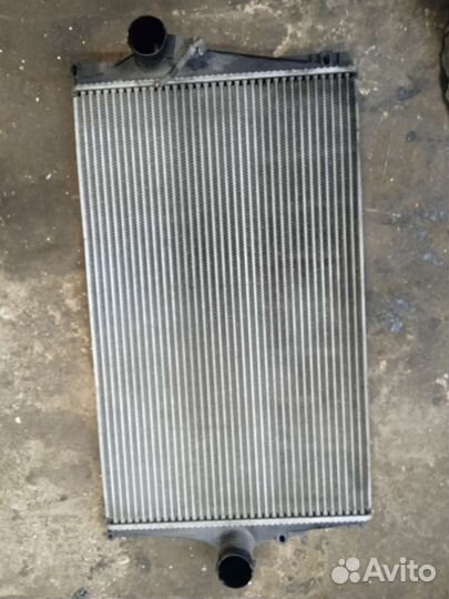 Интеркуллер Вольво Хс90