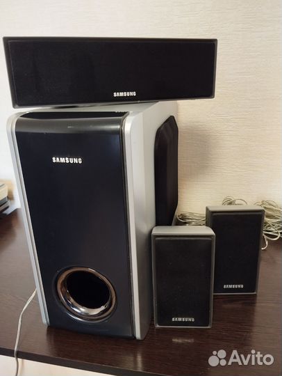 Сабвуфер и колонки