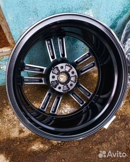 Оригинал Nissan R19 (M.A.T.) Infiniti как новые