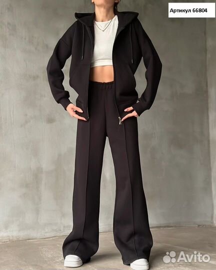 Костюм женский