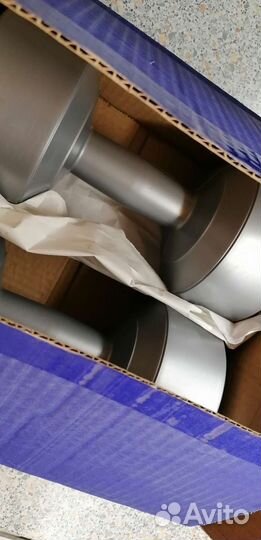 Гантели новые, 4кг, 2шт в коробке