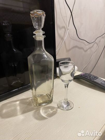 Штоф бутылка с рюмочками