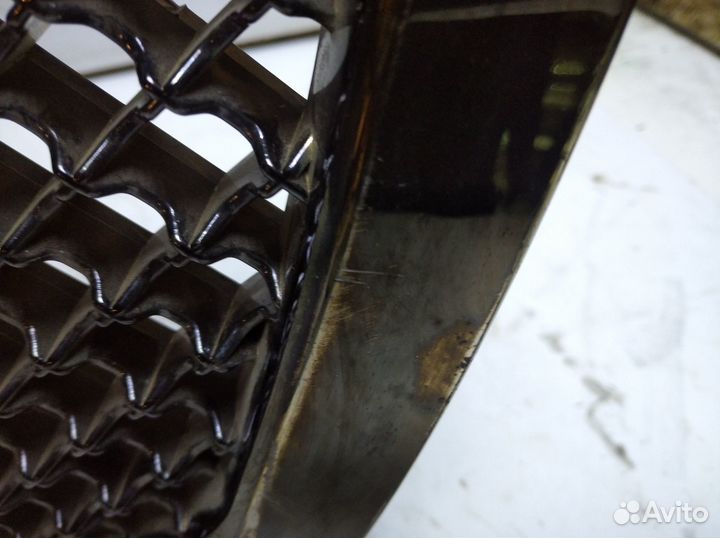 Решётка радиатора chrysler 300C 2004-2011