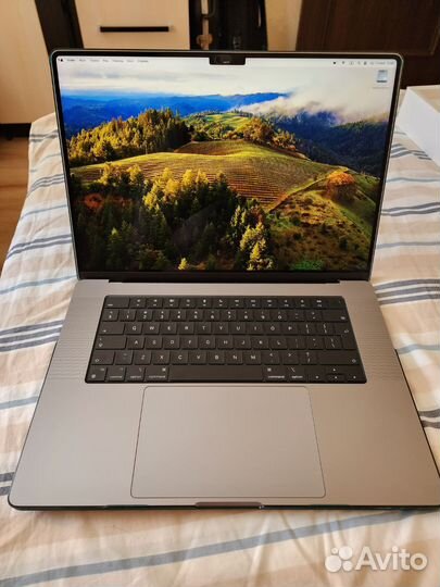 Macbook pro 16 m2 max 64gb 1tb