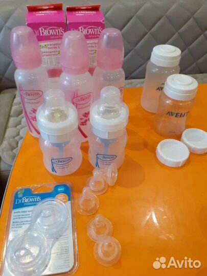 Все для кормления (бутылочки,поильники и.т.д)