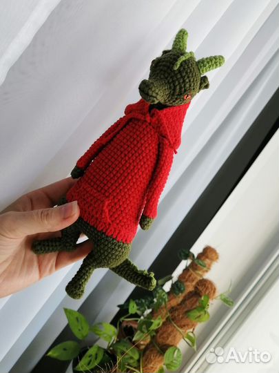 Дракон в худи