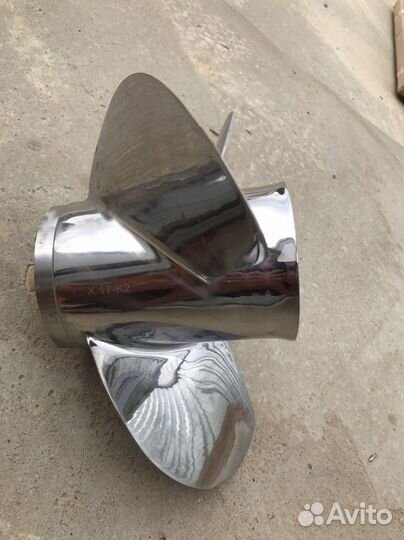 Винт для лодочного мотора