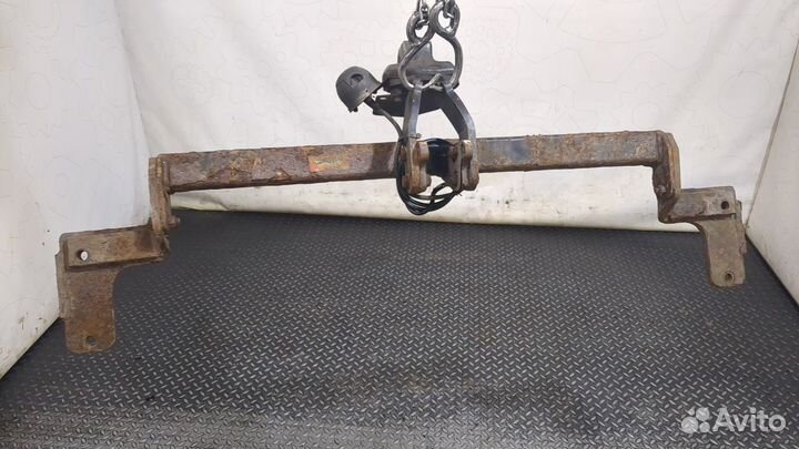 Прицепное устройство Mitsubishi Grandis, 2007