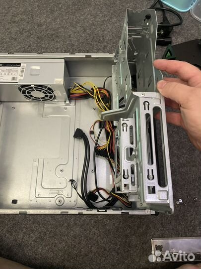 SFF корпус с блоком питания