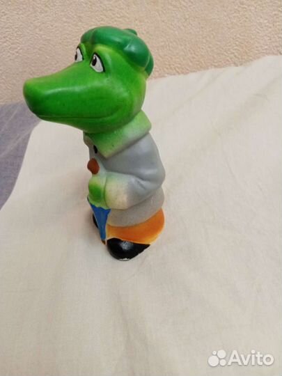 Крокодил Гена(резиновый)