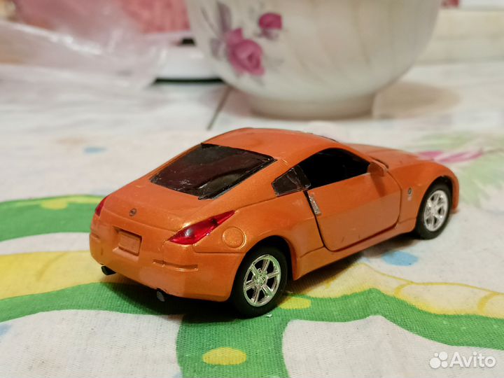 Модель автомобиля nissan fairlady z welly