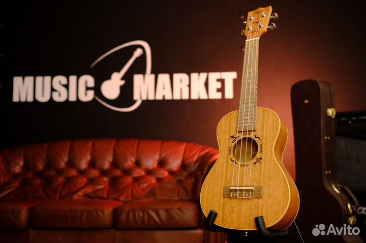 Укулеле Концертный Flight (Комплект)