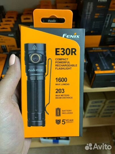 Фонарь Fenix E30R Cree XP-L HI LED 1600 люмен