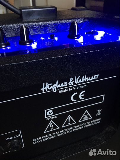 Комбоусилитель Hughes and Kettner