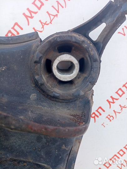 Подрамник двигателя Audi A4 B6 универсал AMB 2004