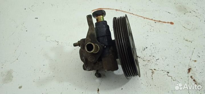 Насос гидроусилителя