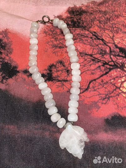 Ожерелье из камня