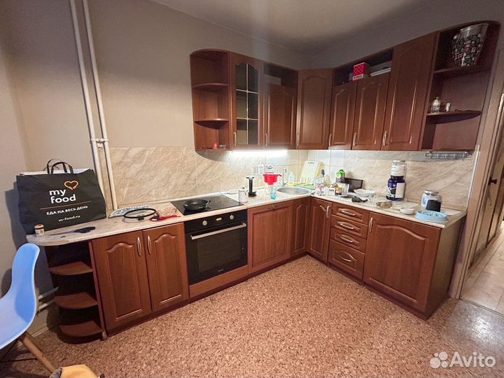 Кухонные гарнитуры