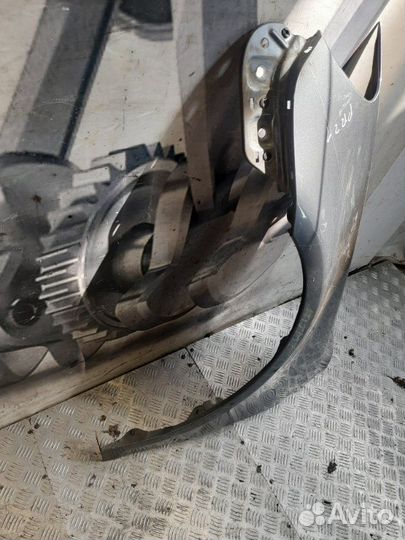 Крыло переднее левое Volkswagen Golf универсал