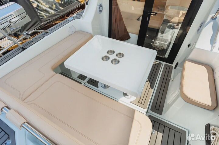 Катер Velvette 23 2.0