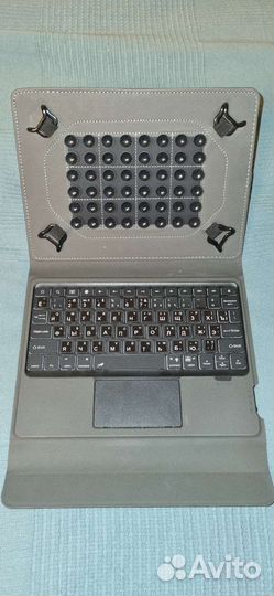 Чехол с клавиатурой для планшета