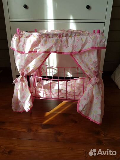 Кровать для куклы