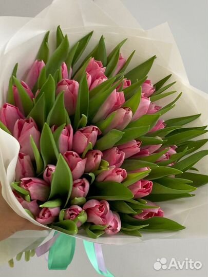 Букет 49 тюльпанов
