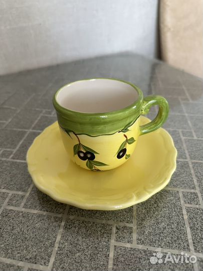 Чашка с блюдцем, чайная пара маслины
