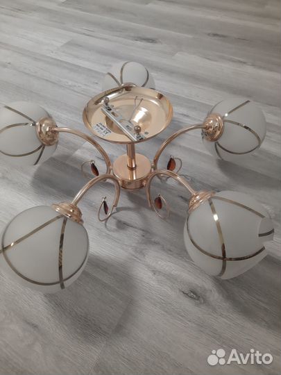Люстра 5 рожковая