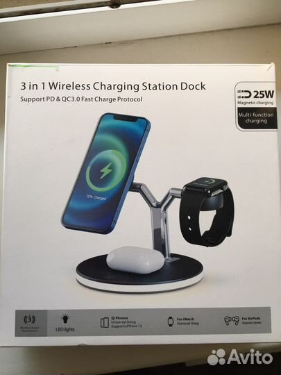 Док станция для iPhone 3 в 1