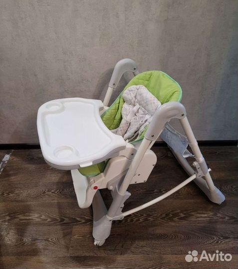 Детский стульчик для кормления happy baby