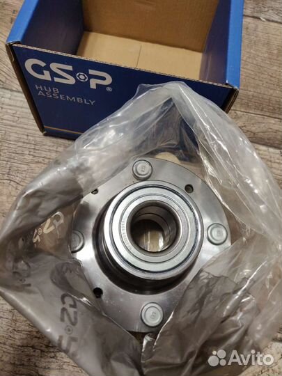 GSP Ступица колеса с подшыпником 9230053
