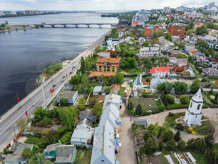 Здания более 1000 м² на 6 сотках в центре Воронежа