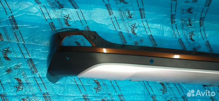 Задний бампер RAV 4 40 коричневый под датчики