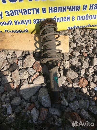 Стойка амортизатора переднего правого seat Leon