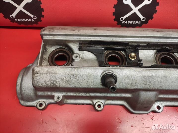 Клапанная крышка 1UZ-FE Toyota Lexus